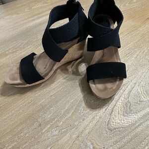 Women’s  Sofft Strappy Espadrille Cork Wedge Sandals Size 8